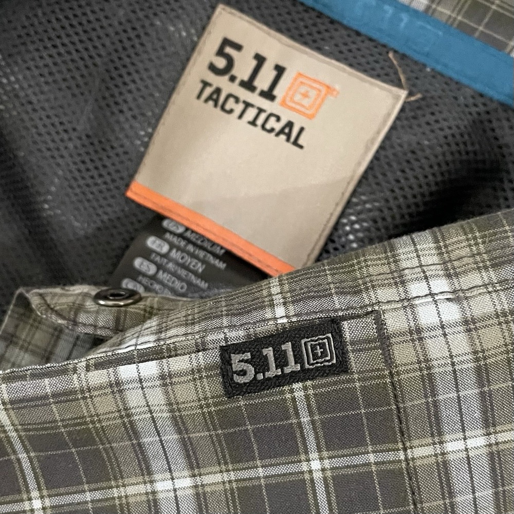 5.11 Tactical Men's Size Medium Full Snap Short Sleeve Shirt‎ Plaid